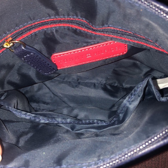 Blue Tommy Hilfiger Crossbody handbag - Picture 4 of 5